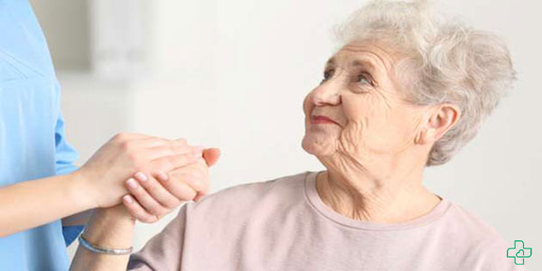 مراقبت از سالمند مبتلا به عفونت ریه در منزل